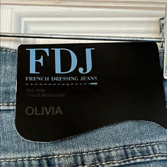 Classic Blue Straight Leg Jeans for Women - Picture 2 of 5